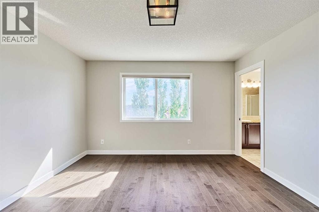 507 Panatella Square NW property photo 20