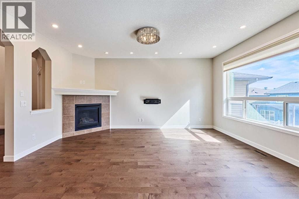 507 Panatella Square NW property photo 4
