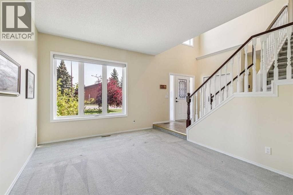 912 Woodbine Boulevard SW property photo 3