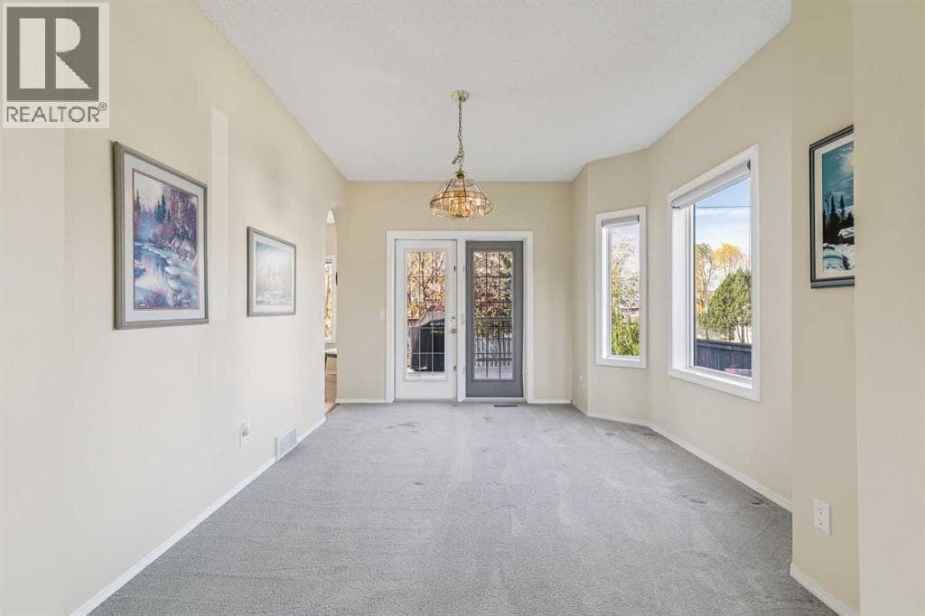 912 Woodbine Boulevard SW property photo 6