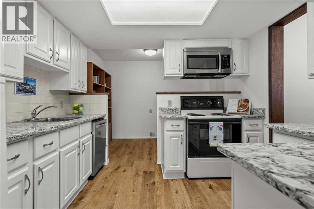 406, 3719B 49 Street NW property photo 12