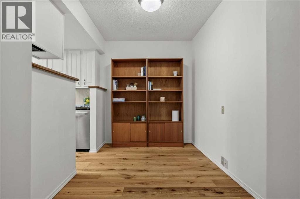 406, 3719B 49 Street NW property photo 15