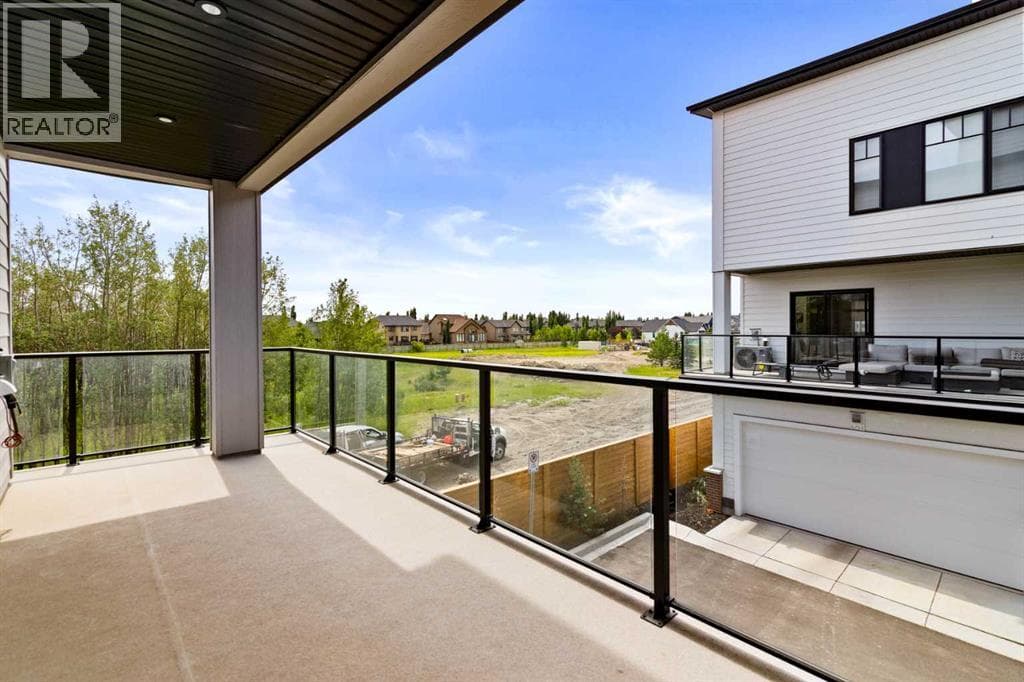 501, 8155 8 Avenue SW property photo 14