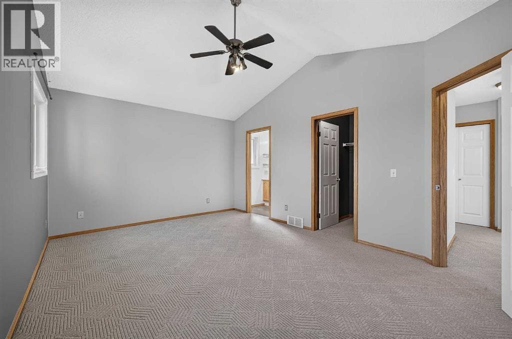 446 Harvest Hills Drive NE property photo 32