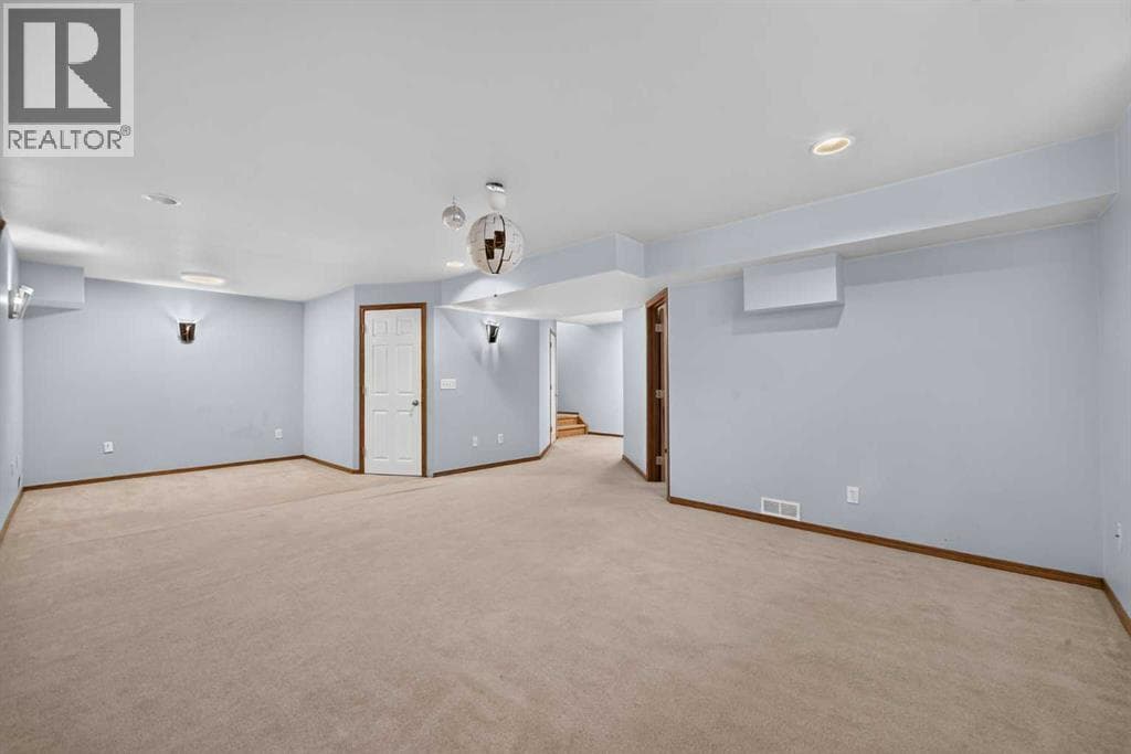 446 Harvest Hills Drive NE property photo 39