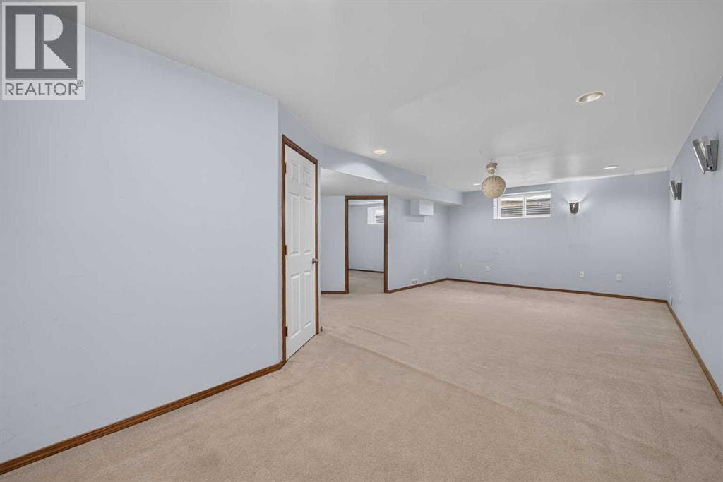 446 Harvest Hills Drive NE property photo 41