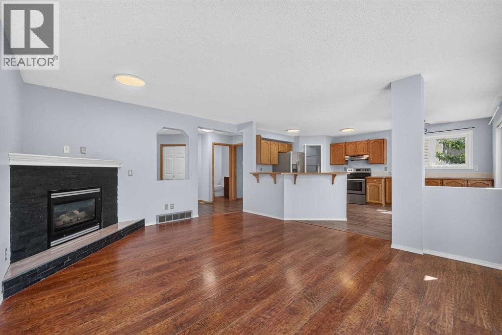 446 Harvest Hills Drive NE property photo 13