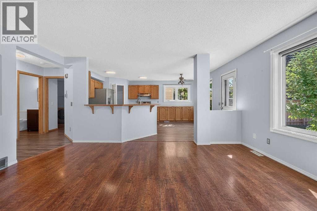 446 Harvest Hills Drive NE property photo 14