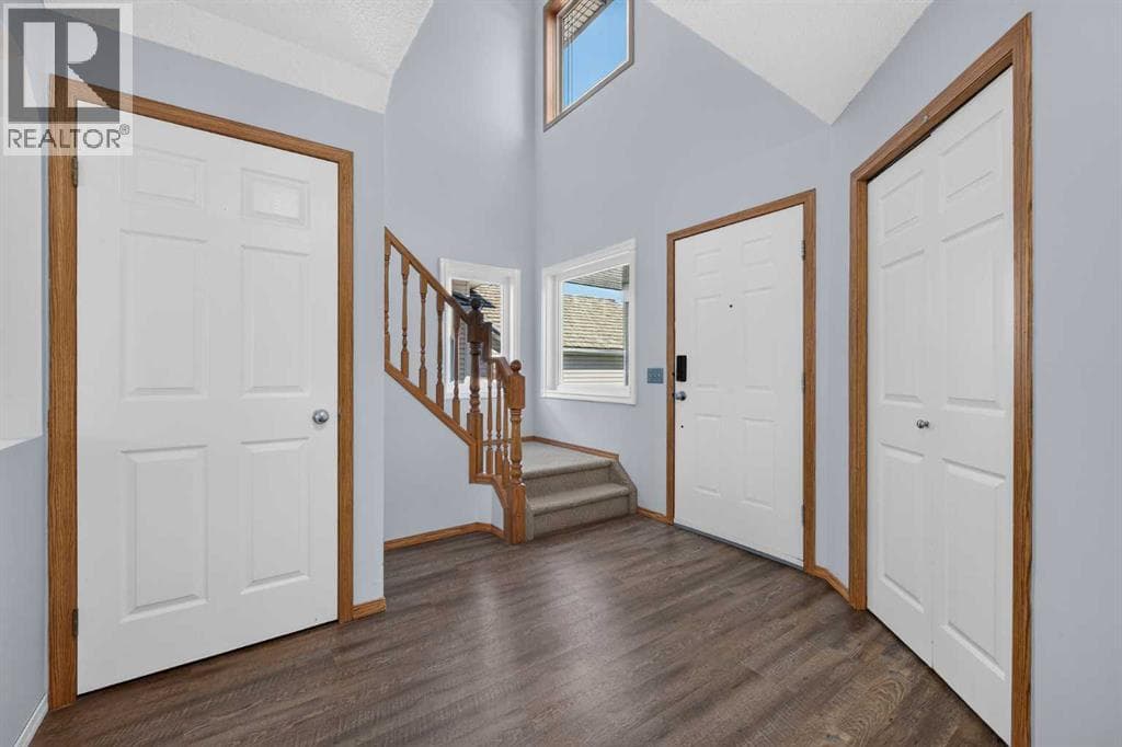 446 Harvest Hills Drive NE property photo 7