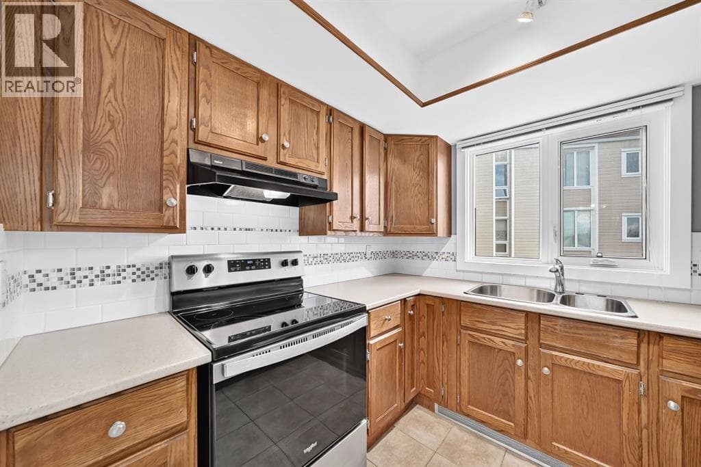 303, 3737 42 Street NW property photo 6