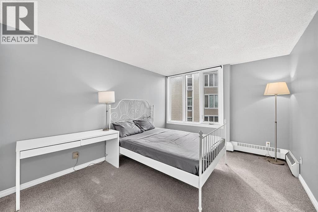 303, 3737 42 Street NW property photo 21