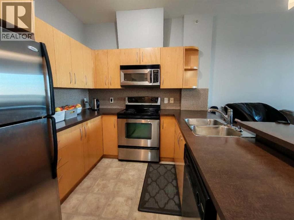 304, 69 Springborough Court SW property photo 9