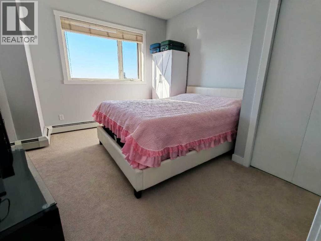 304, 69 Springborough Court SW property photo 11