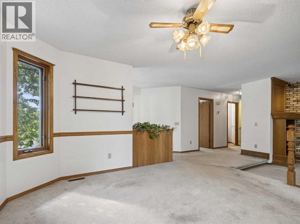 92 Scandia Hill NW property photo 17