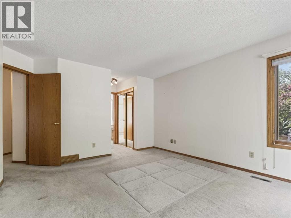92 Scandia Hill NW property photo 27
