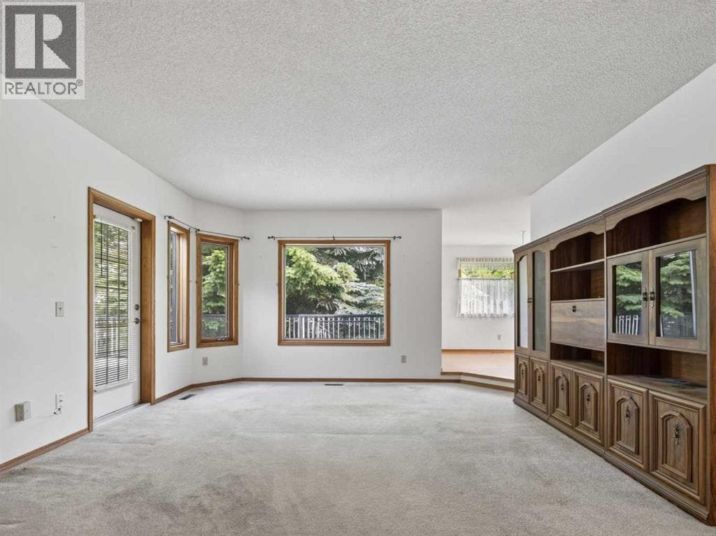92 Scandia Hill NW property photo 24