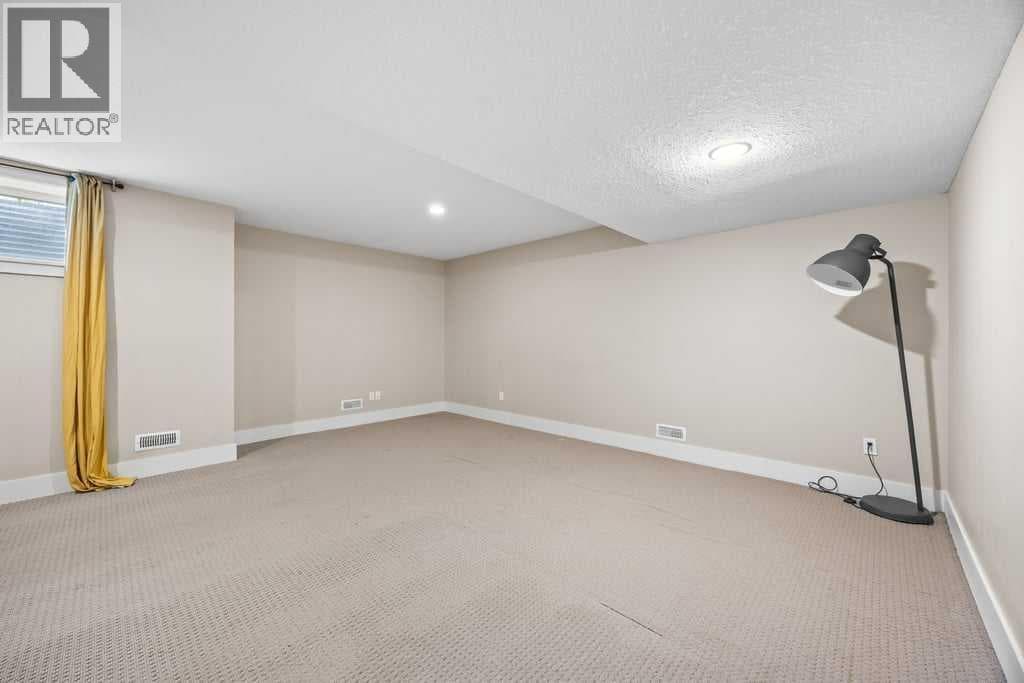 24, 9000 Wentworth Avenue SW property photo 34