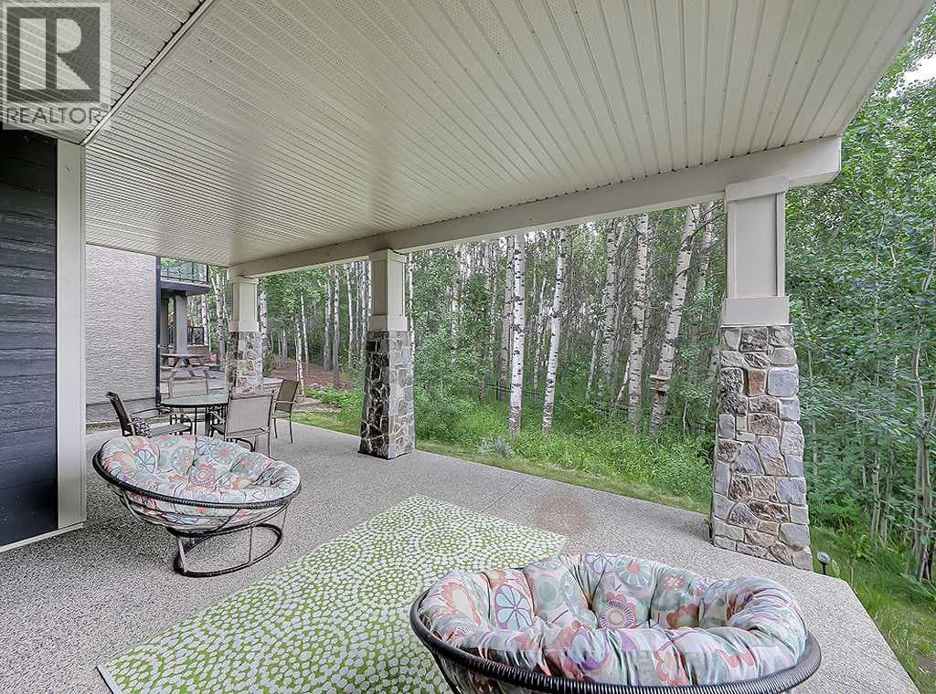 9318 14 Avenue SW property photo 46