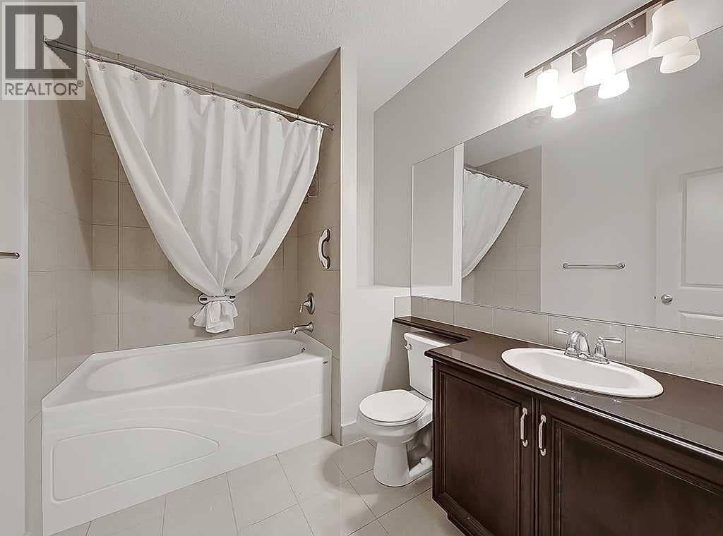 9318 14 Avenue SW property photo 40