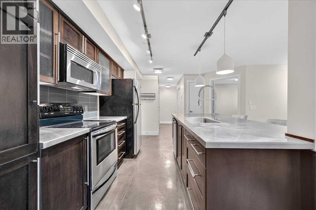 101, 3704 15A Street SW property photo 15