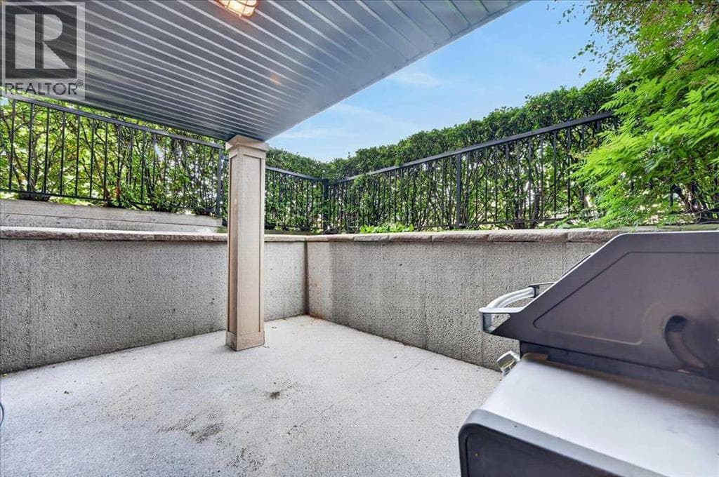 101, 3704 15A Street SW property photo 32