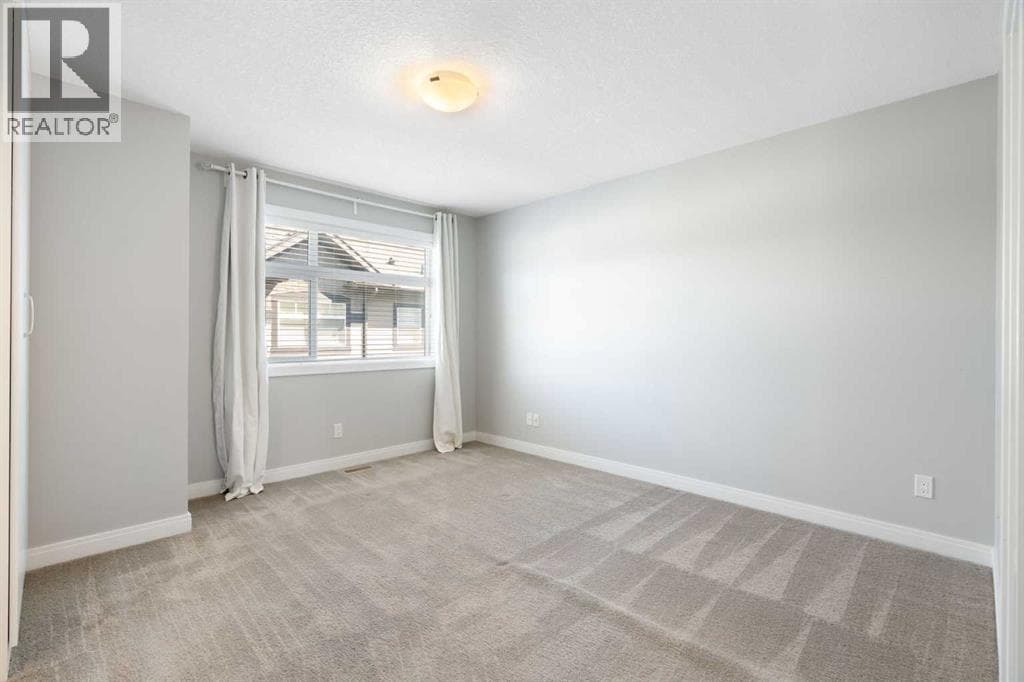 124 Wentworth Row SW property photo 16