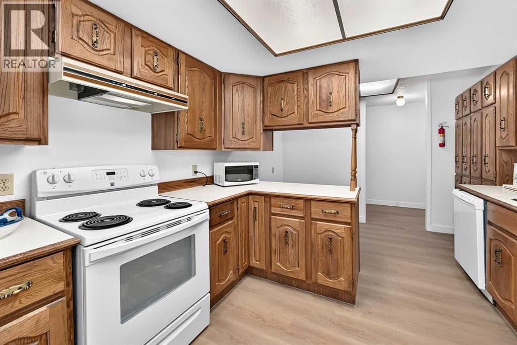 308, 3730 50 Street NW property photo 6