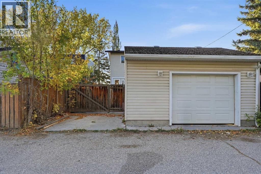 6624 37 Street SW property photo 25