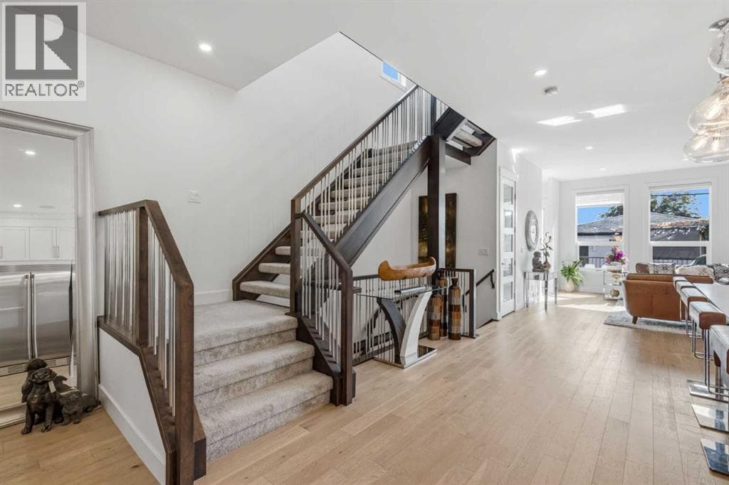 3308 2 Street NW property photo 16