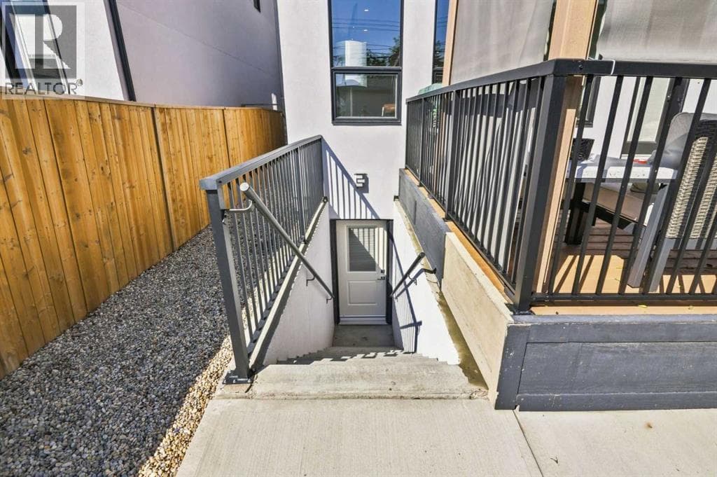 3308 2 Street NW property photo 46