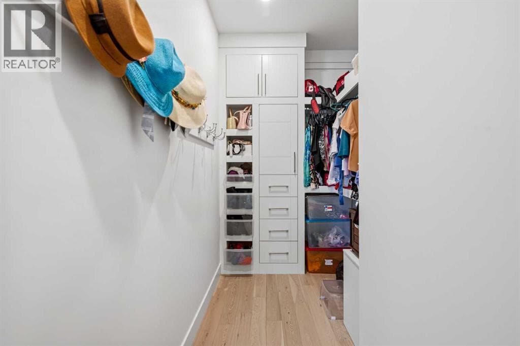 3308 2 Street NW property photo 34