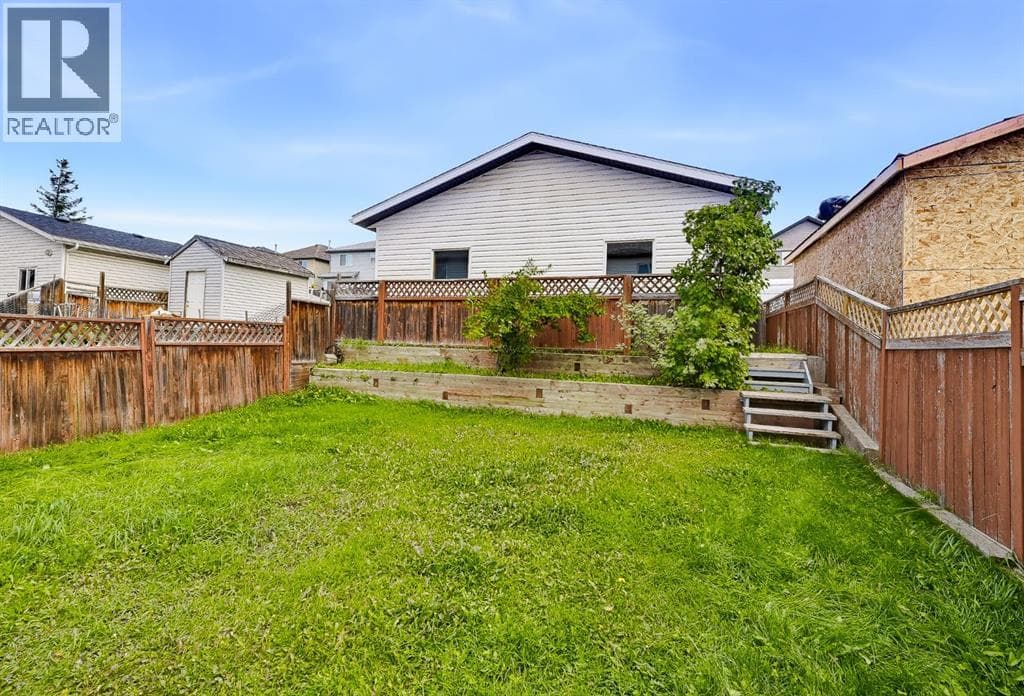 15 Coventry Link NE property photo 19