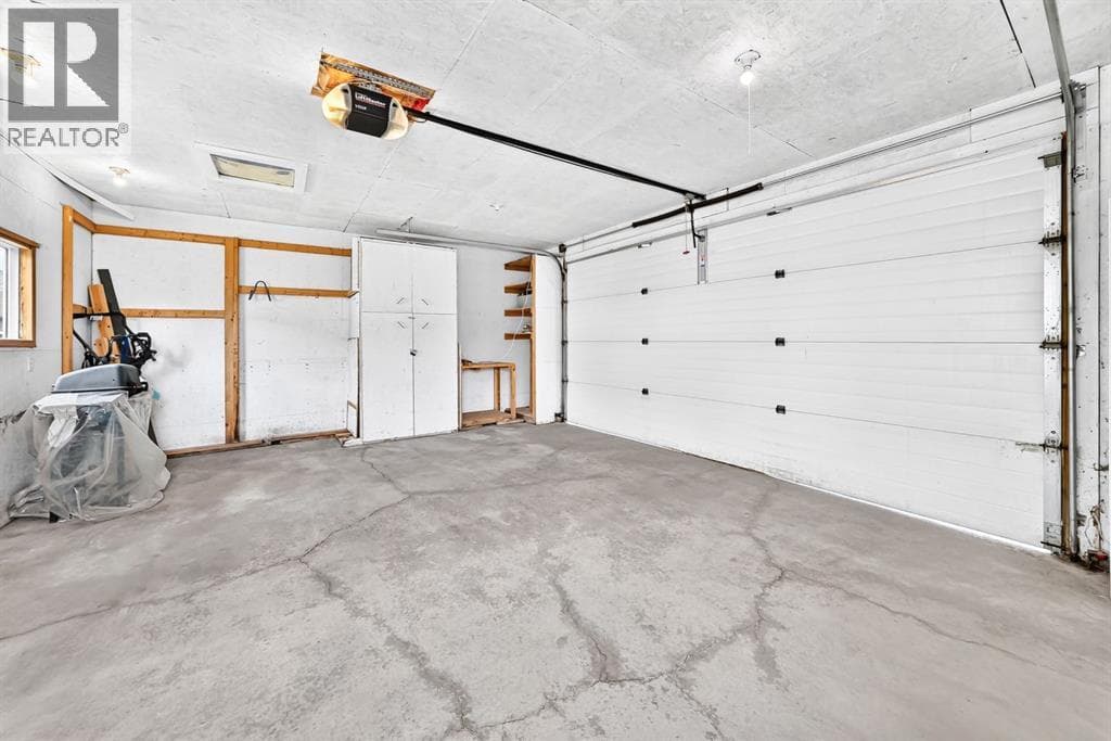 15 Coventry Link NE property photo 23