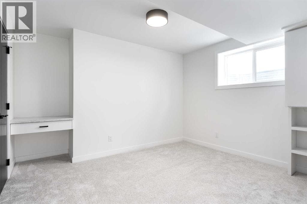 58 Edgevalley Close NW property photo 40