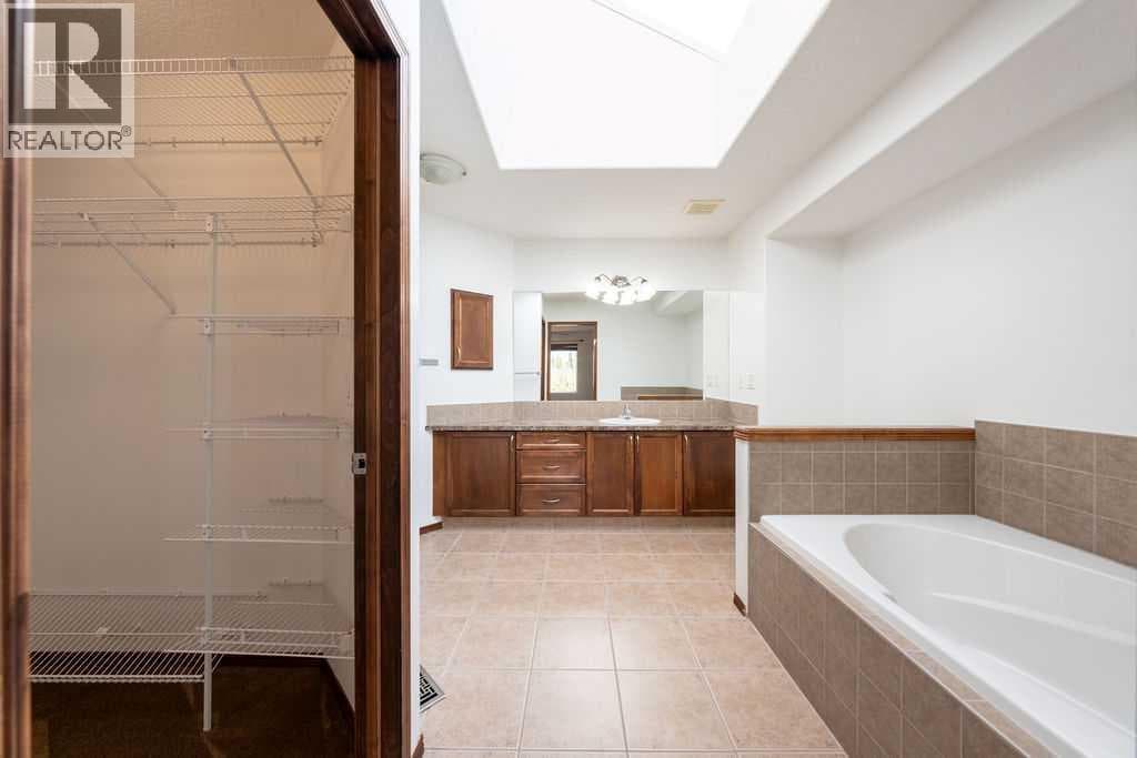 795 Auburn Bay Heights SE property photo 25