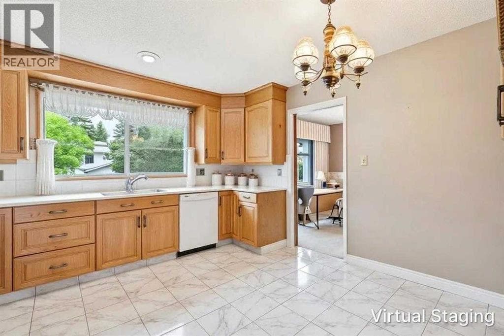 5036 Vallance Crescent NW property photo 13