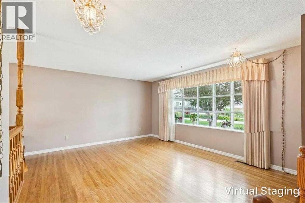5036 Vallance Crescent NW property photo 5