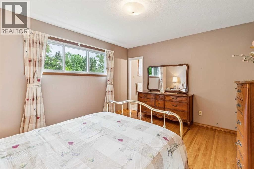 5036 Vallance Crescent NW property photo 20