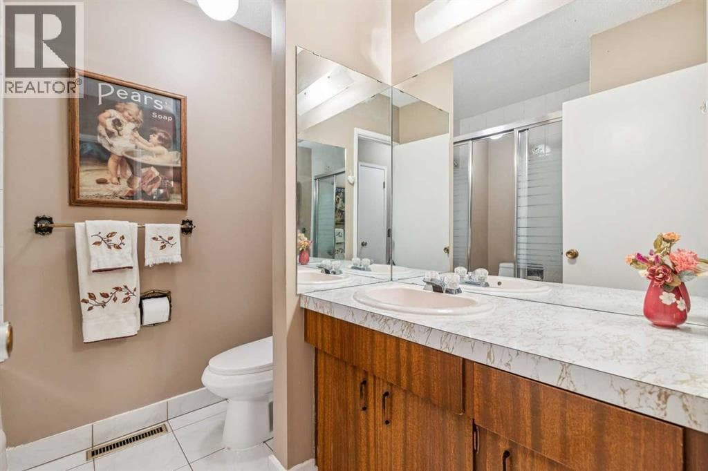 5036 Vallance Crescent NW property photo 28