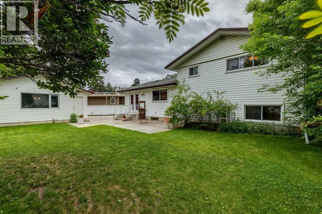 5036 Vallance Crescent NW property photo 35
