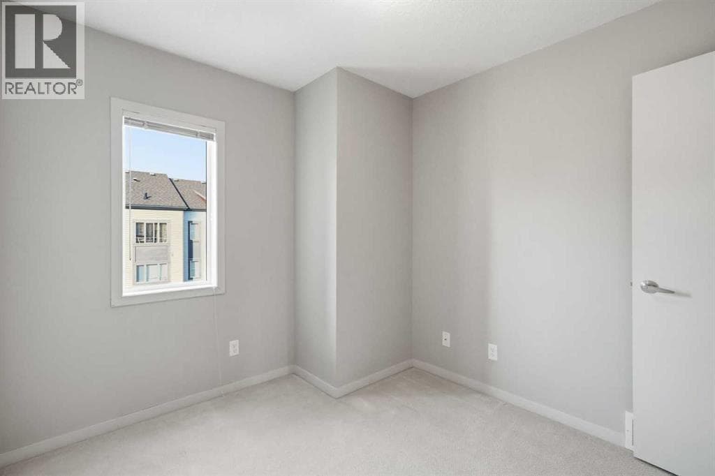 209 Copperpond Row SE property photo 26