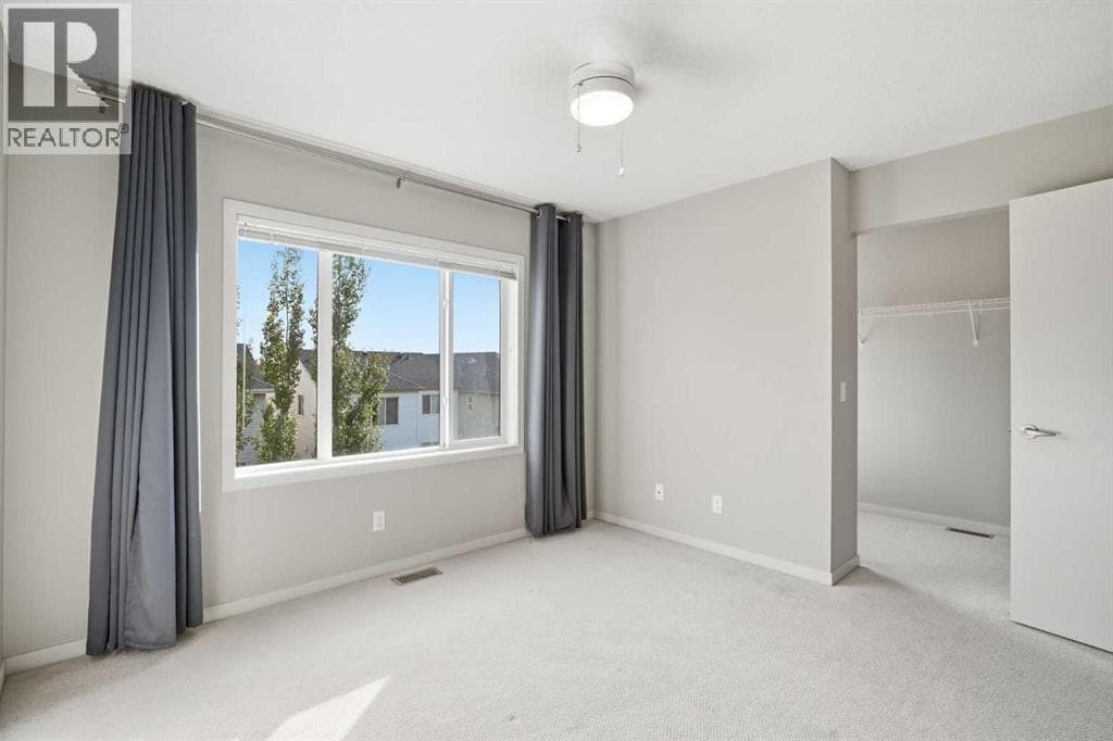 209 Copperpond Row SE property photo 22