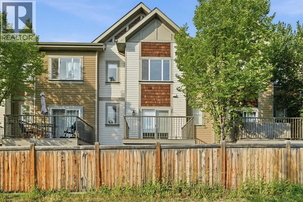 209 Copperpond Row SE property photo 35