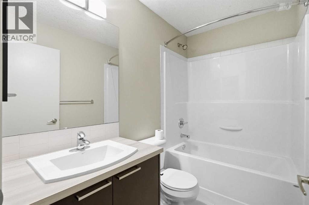209 Copperpond Row SE property photo 27