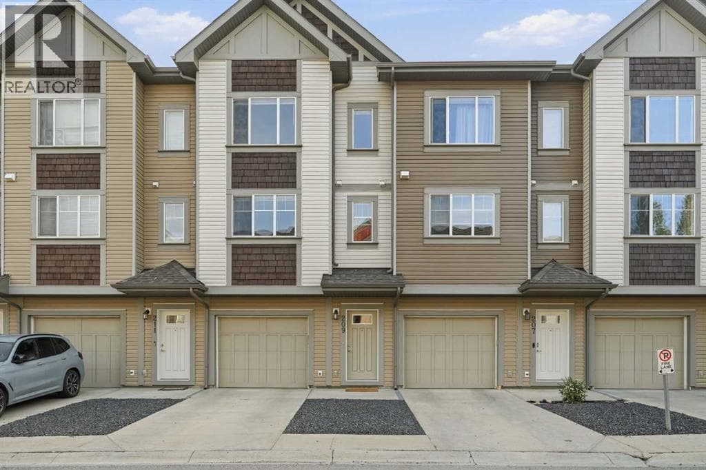 209 Copperpond Row SE property photo 34