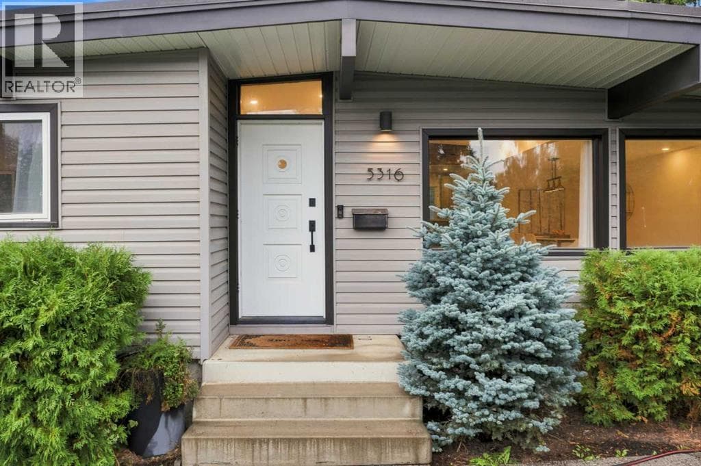 5316 La Salle Crescent SW property photo 3