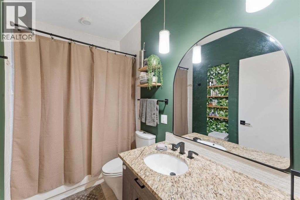 5316 La Salle Crescent SW property photo 19