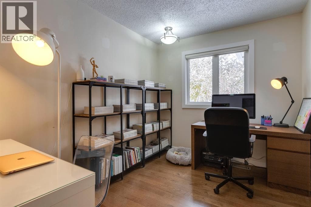 6216 Thornaby Way NW property photo 23