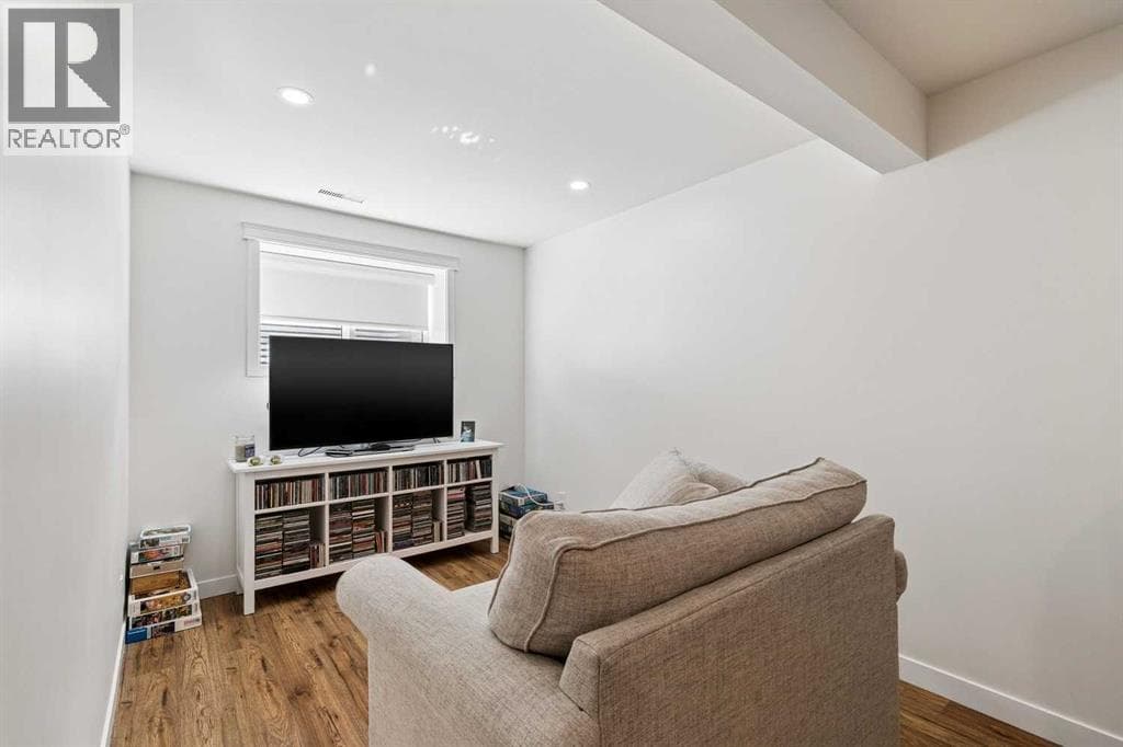 355 Woodbine Boulevard SW property photo 32