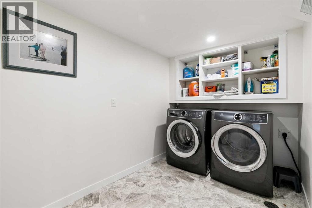 355 Woodbine Boulevard SW property photo 35